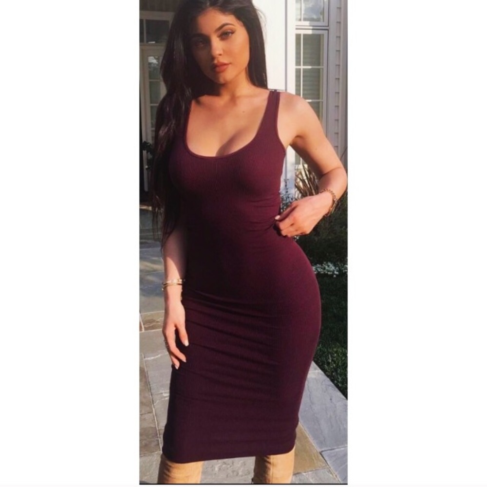 BURGUNDY RIBBED TANK DRESS - Picture 4 of 4